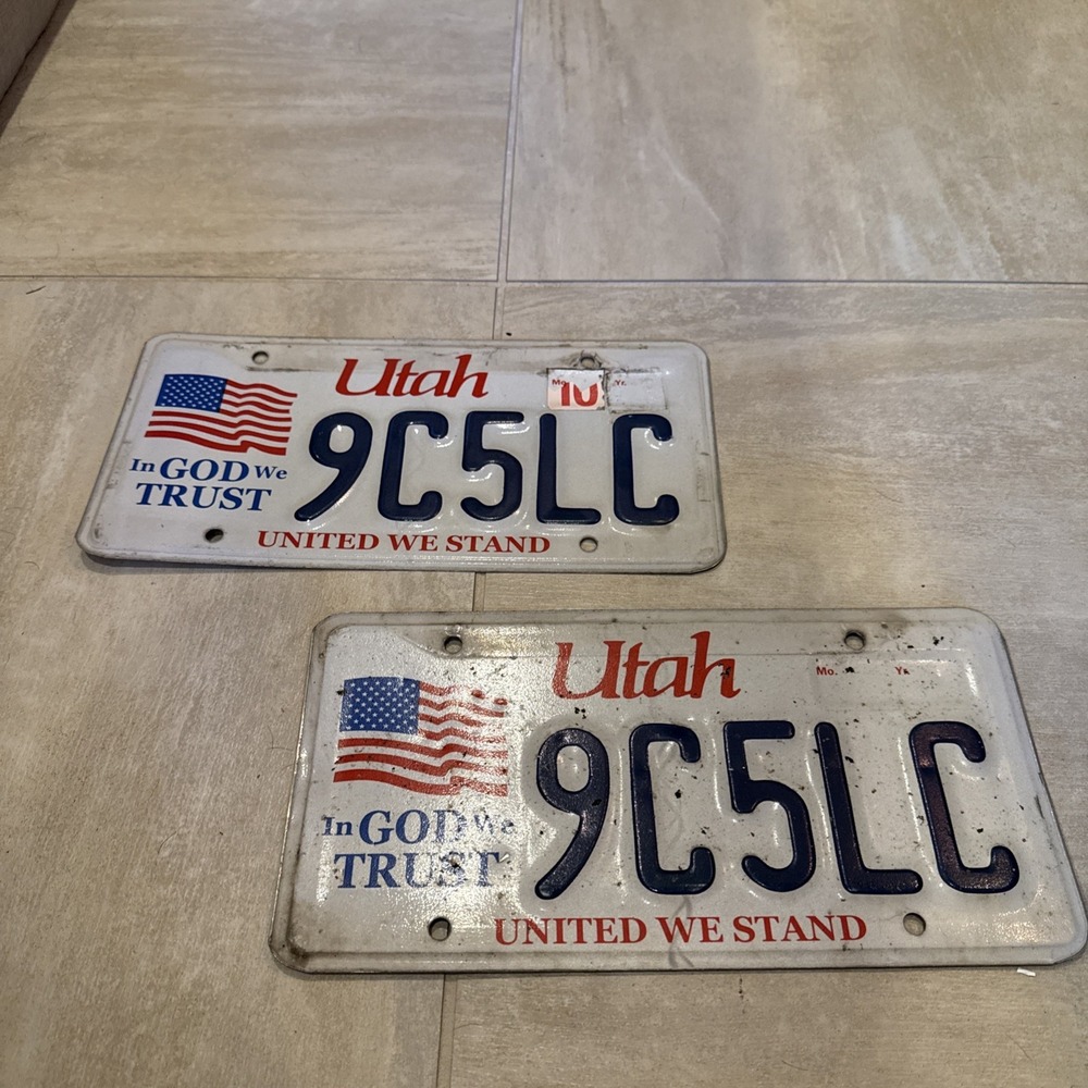 Expired Utah United We Stand In God We Trust Set Pair‎ of License Plates 9C5LC